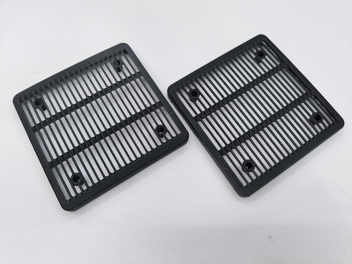 Audio Abdeckung +4mm Höher hinten Boxen für Mercedes-Benz W201 190E A2018200012