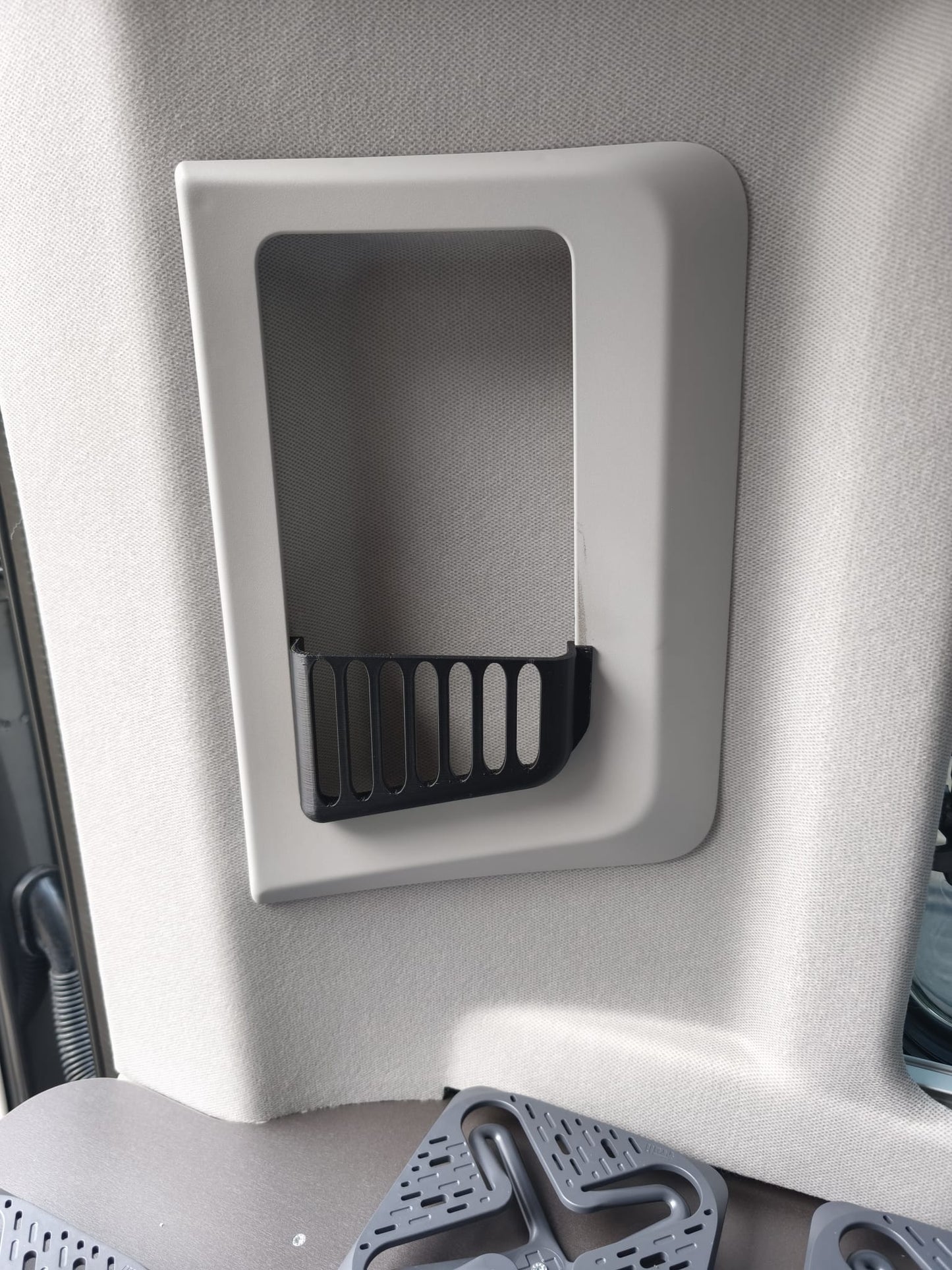"Snooze Shelfie" Nachttisch Erweiterungen für VW Volkswagen Crafter Grand California