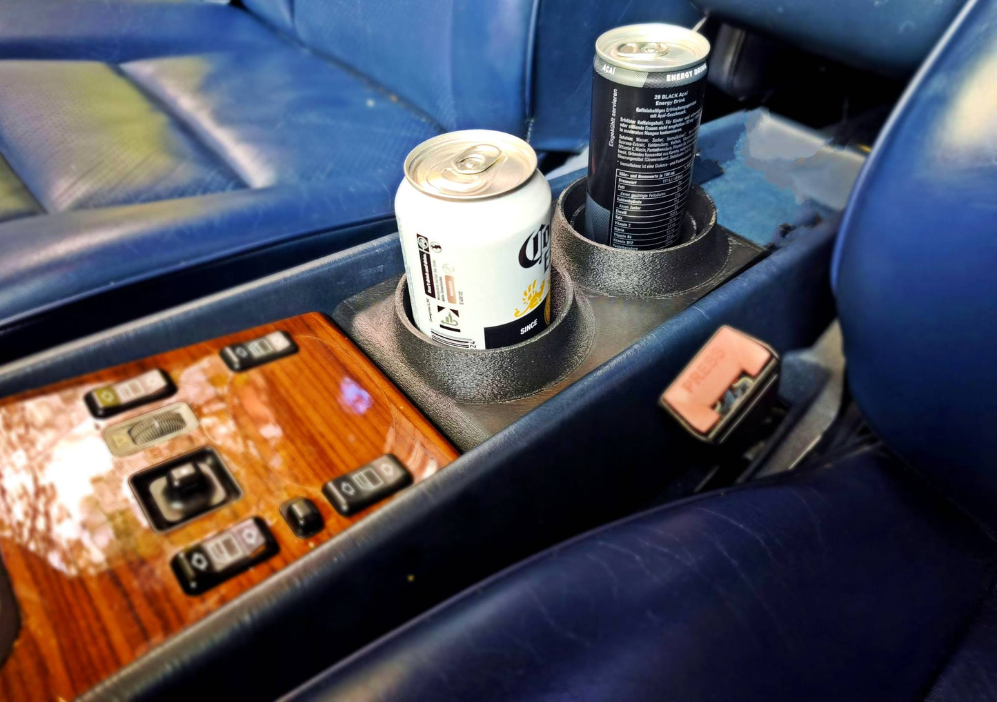 Getränkehalter in Mittelkonsole für Mercedes Benz W124 C124 S124 Cupholder E-Klasse