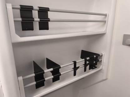 "Bubble-Box" Trenner für das Badregal beim VW Crafter Grand California