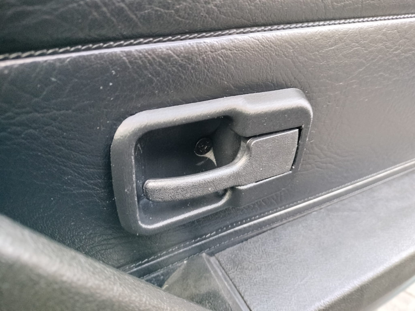 Türgriffschale Blende Abdeckungen für Golf 1 MKI 171837235