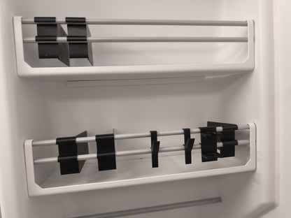 "Bubble-Box" Trenner für das Badregal beim VW Crafter Grand California