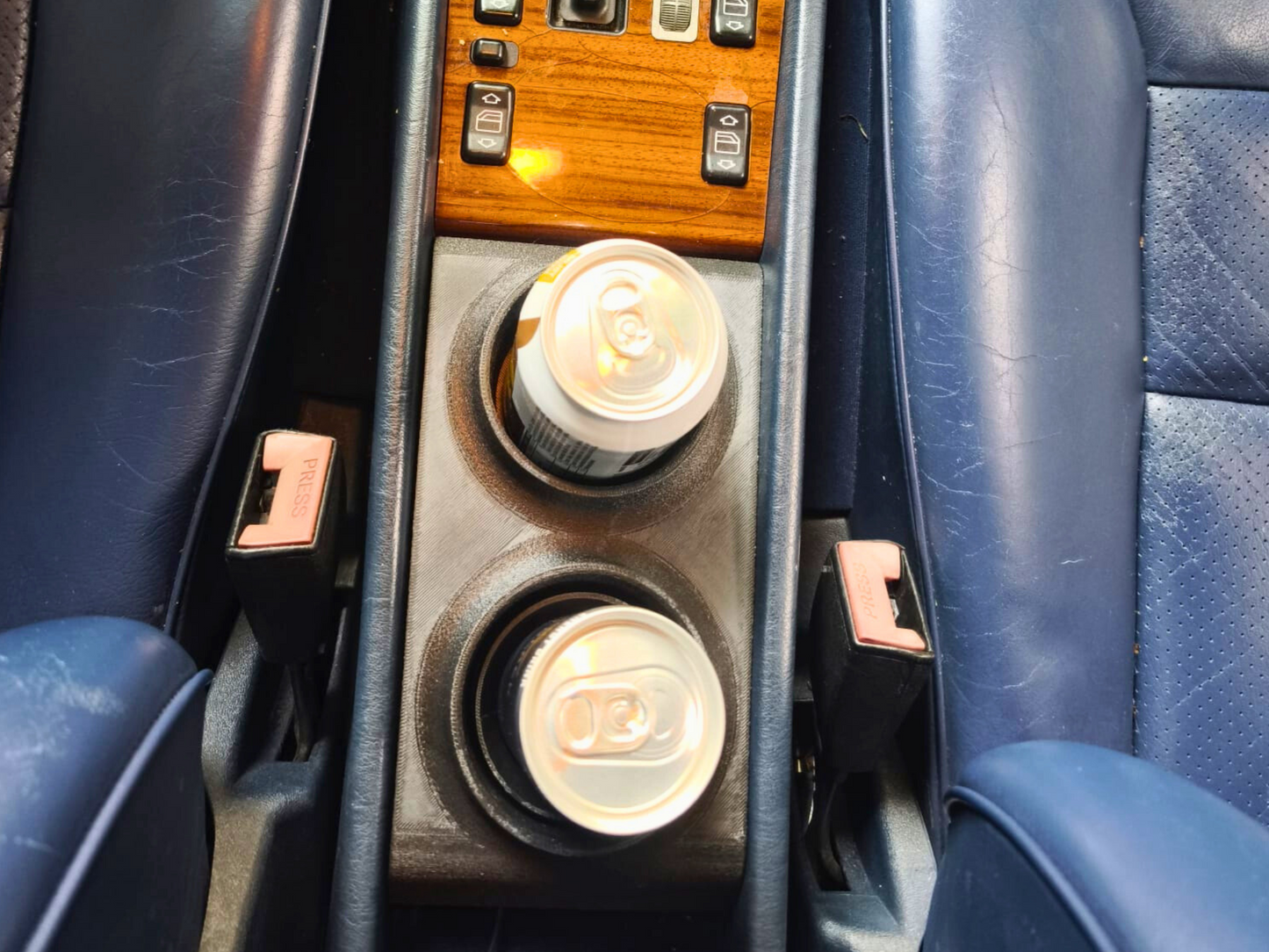 Getränkehalter in Mittelkonsole für Mercedes Benz W124 C124 S124 Cupholder E-Klasse