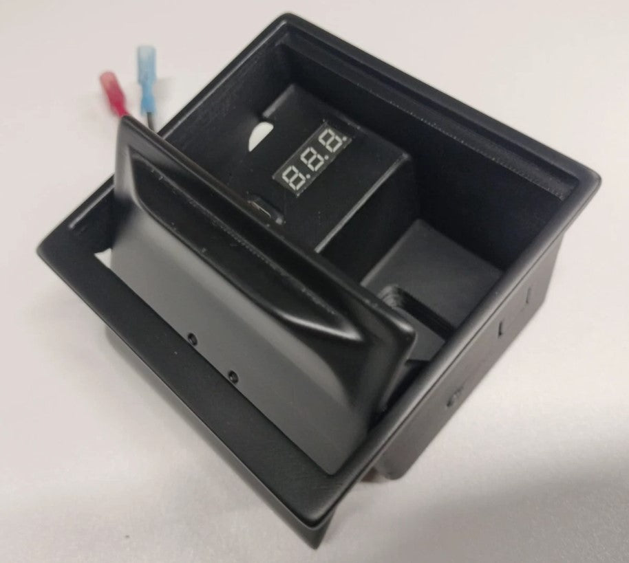 Ashtray-Upgrade für Ferrari F430 F360 mit Batterieanzeige und 2x USB-C