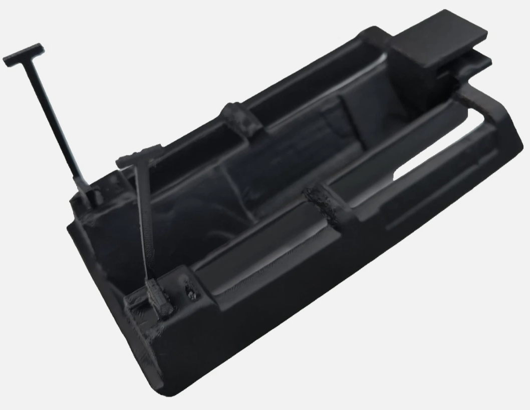 Tow Hook Cover in AMG Stoßstange für Mercedes Benz W124 C124