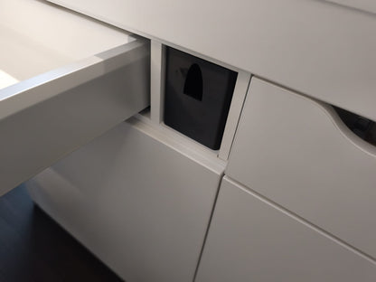 "Slide-n-Hide" Ausziehfach Ablage in Küchenzeile für VW Volkswagen Crafter Grand California 680